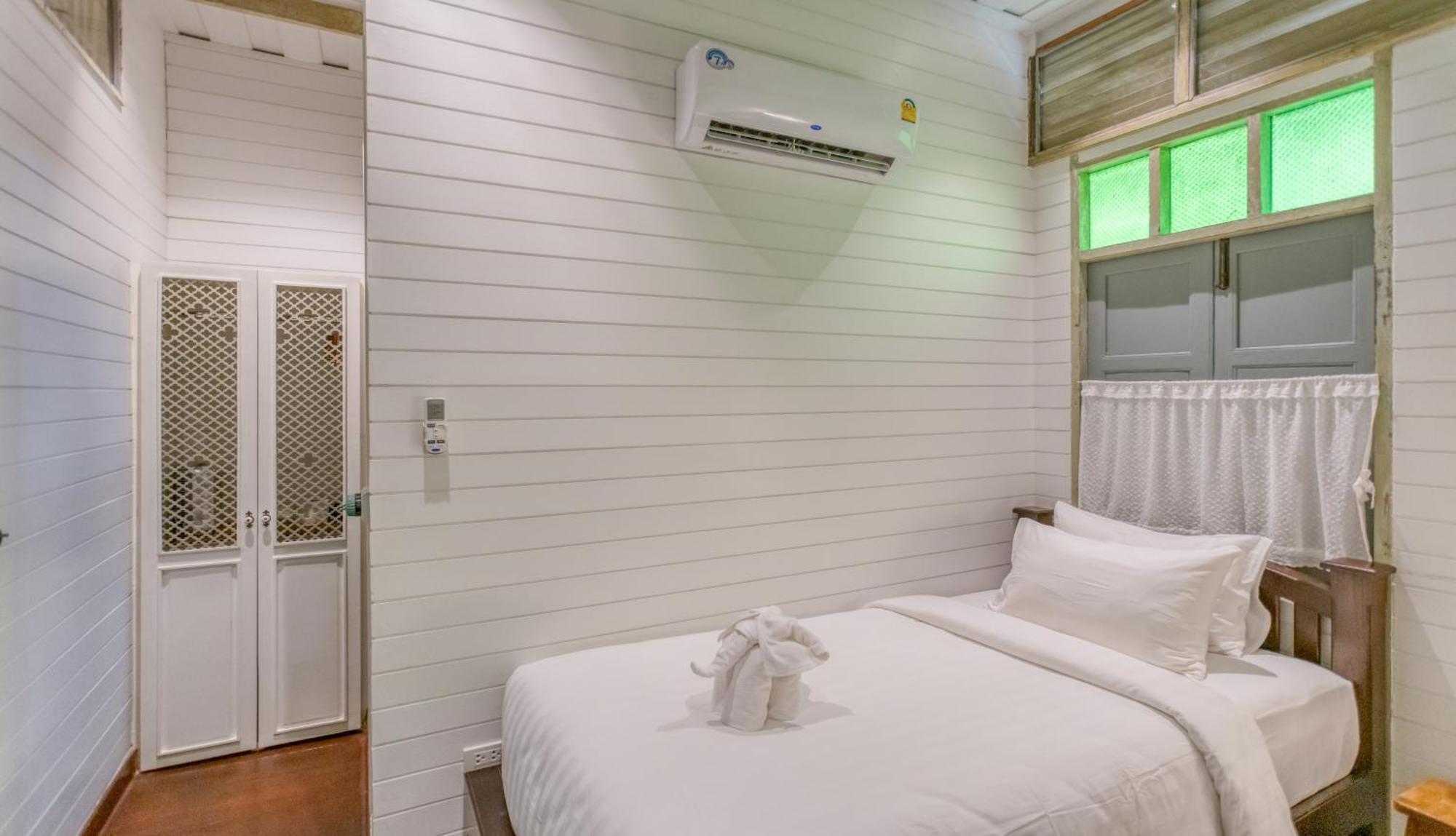 Bed and Breakfast Priya Boutique House Bangkok Pokój zdjęcie