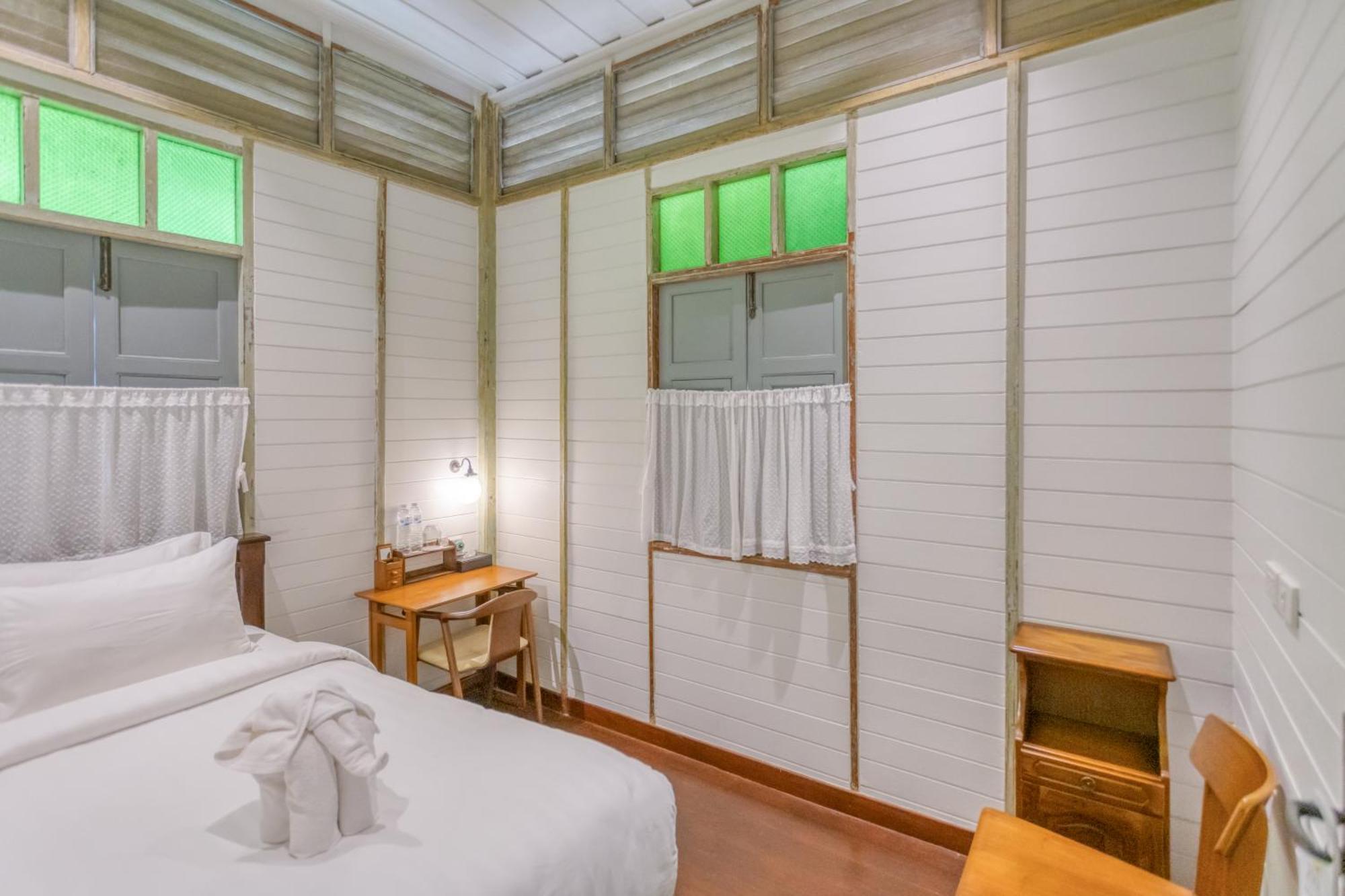 Bed and Breakfast Priya Boutique House Bangkok Zewnętrze zdjęcie