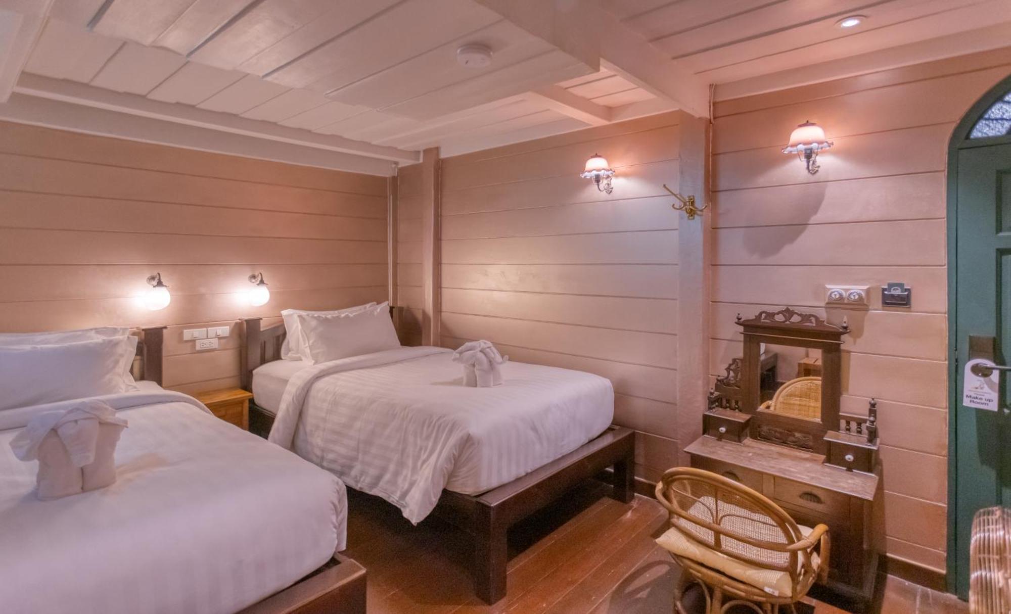 Bed and Breakfast Priya Boutique House Bangkok Zewnętrze zdjęcie
